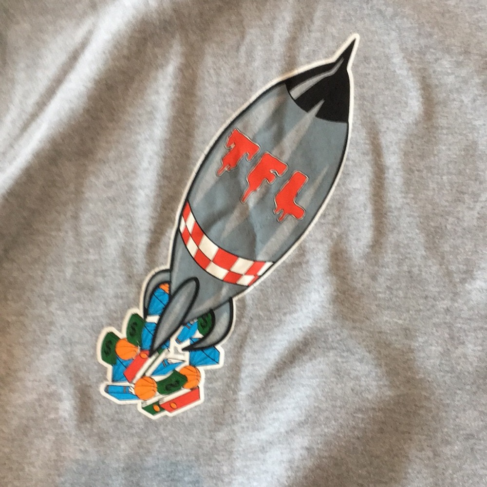 The Fly Life gray hooded sweatshirt - Picture 4 of 4